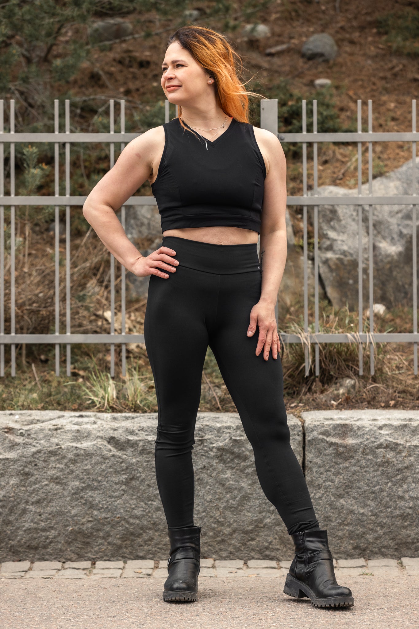 Naisten leggings ja toppi