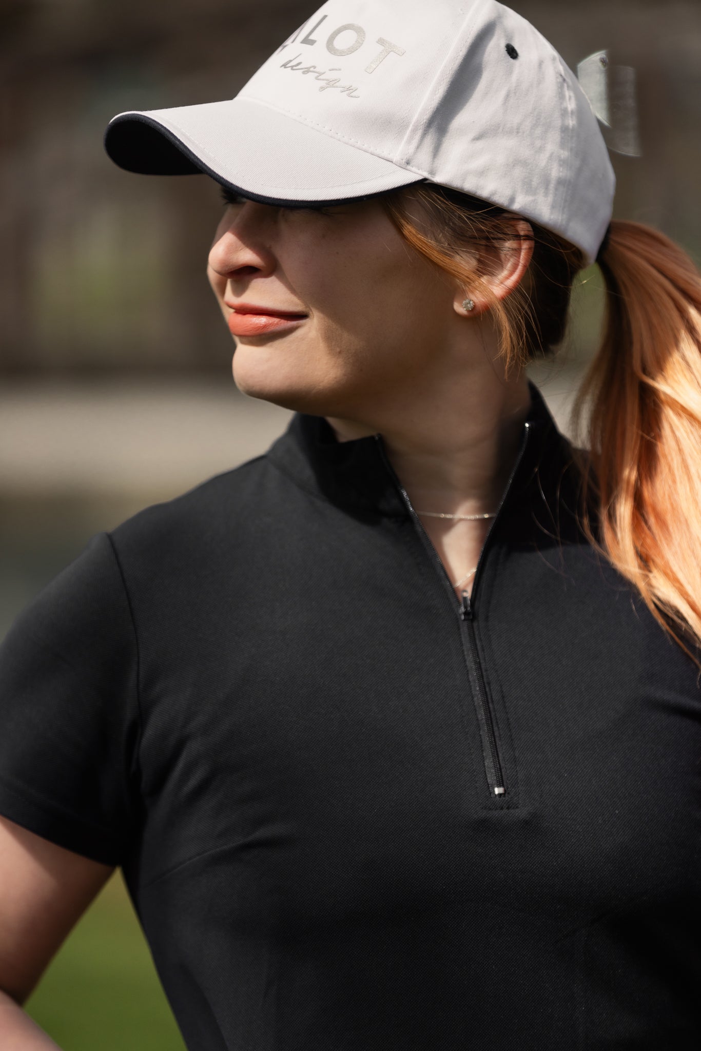 golf vaatteet naisille